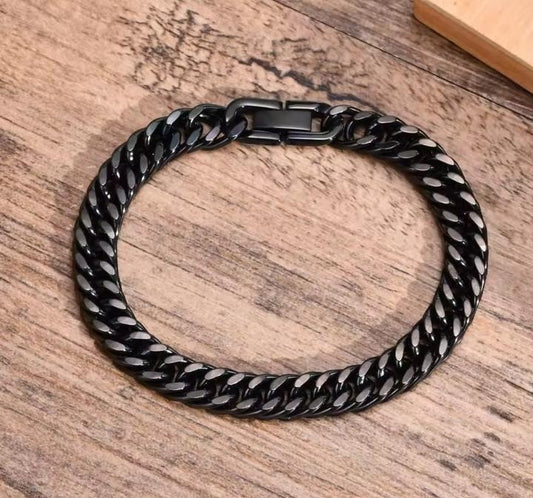 Trendy Black Link Bracelet – Durable & Sleek Unisex Jewelry